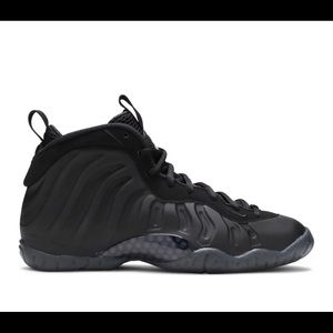 Nike Foamposite Little Posite - Matte Black 4.5y